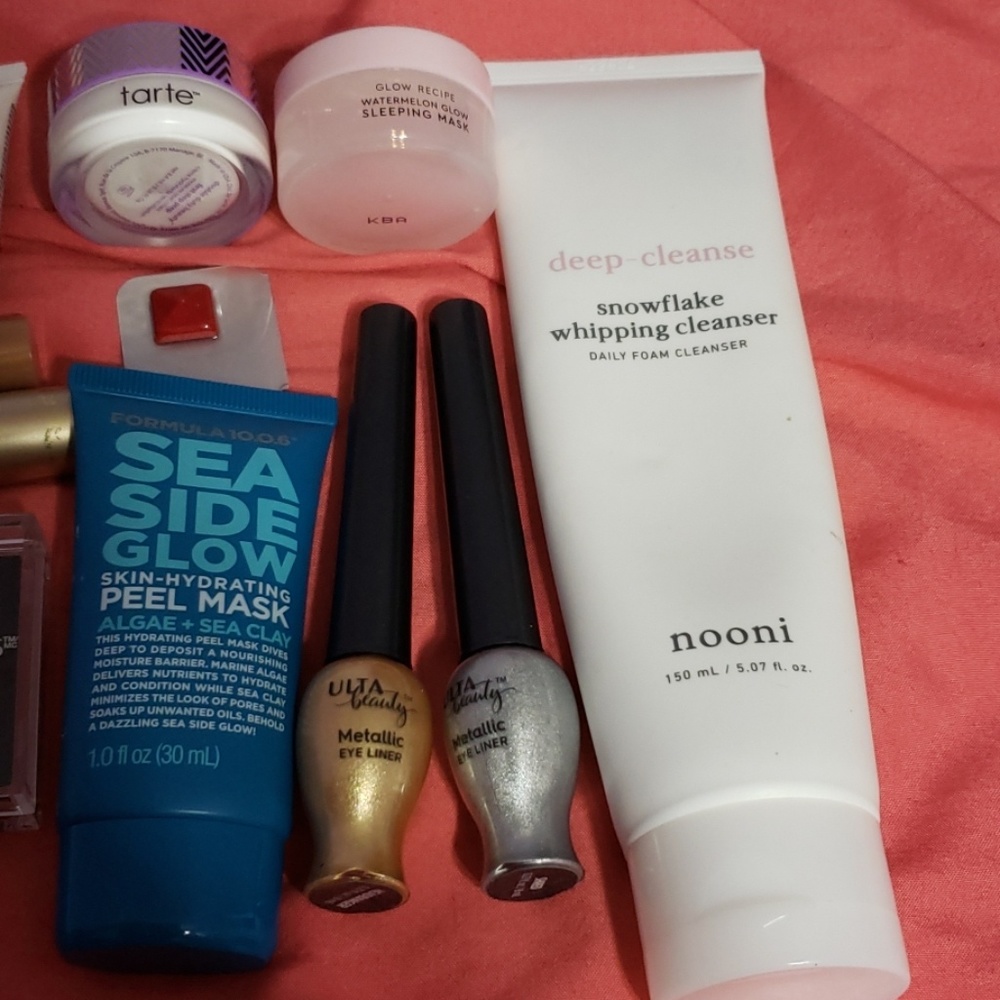 Makeup Samples and full size